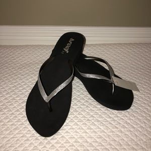 Women’s REEF Krystal Star sandals
